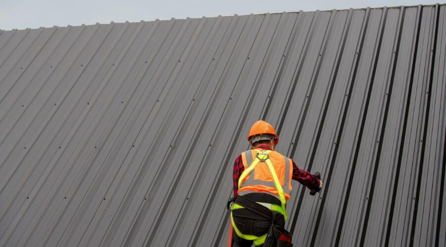 Expert Emergency Roof Repairs services in Rockville, MN